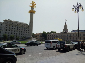Отель Apartment on Sulkhan-Saba Roma  Тбилиси